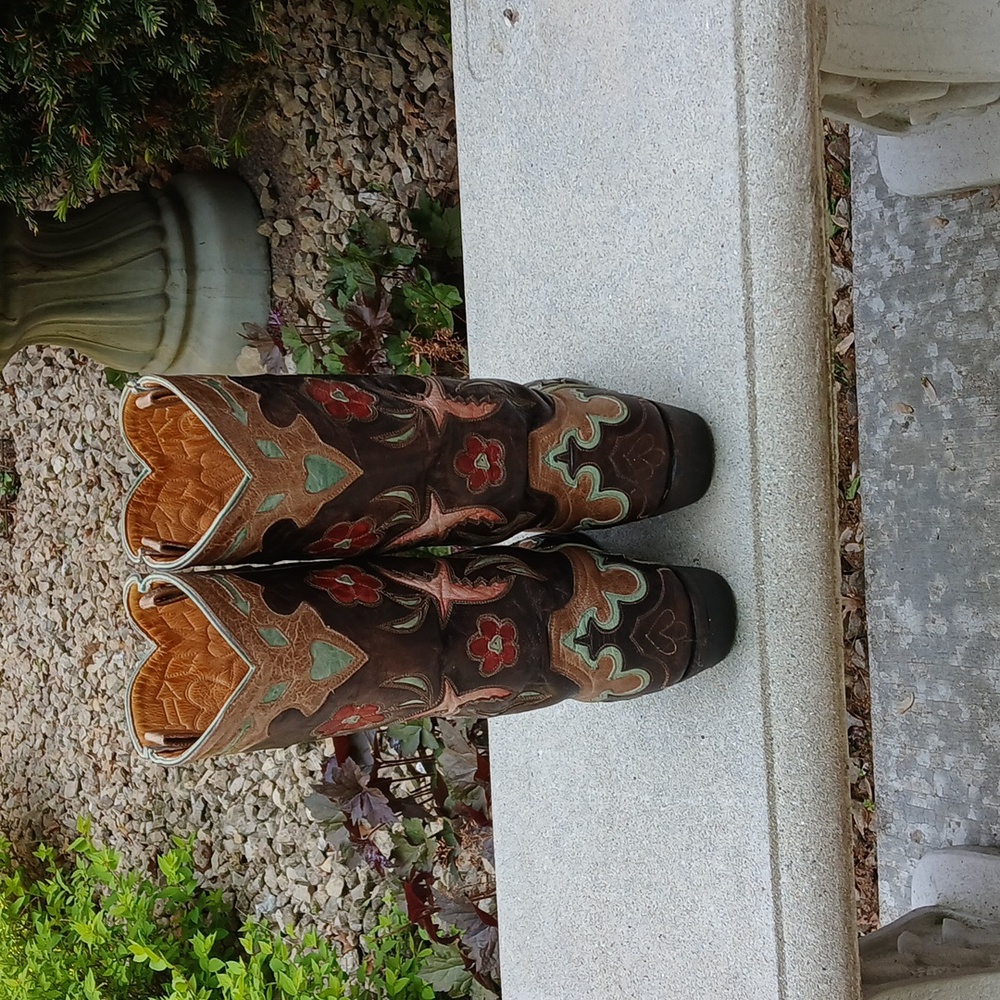 Old Gringo Two-Tone Brown Floral Embroidered Heeled Cowboy Boots - Picture 6 of 16